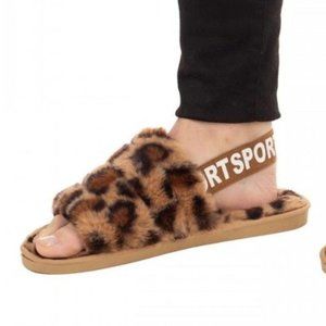 Fadivo‎ Sport Faux Fur Leopard Print Slippers w/Elastic Back Fits 7 - 8.5